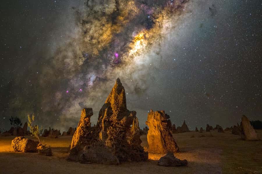 From Perth: Pinnacles Sunset and Stargazing Tour with Dinner - Leaving Perth for the Moore River coast