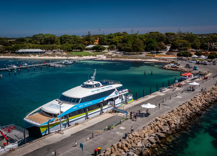 From Perth: Rottnest Island Full-Day Bike and Ferry Trip - Choosing your first route on Rottnest Island