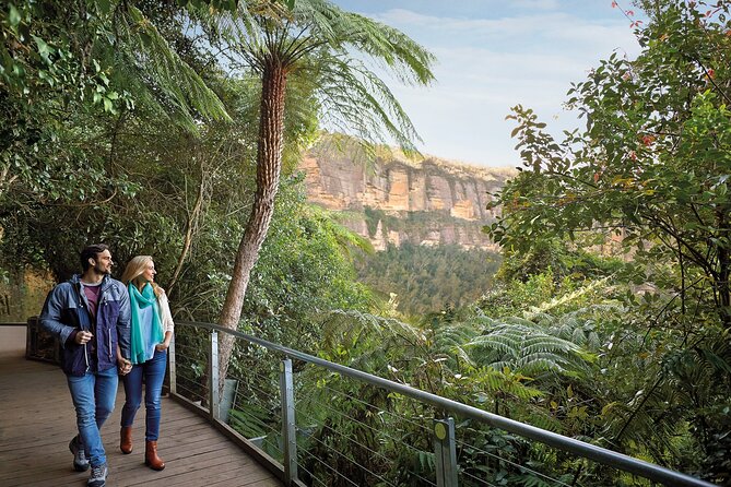 From Sydney: Blue Mountains with Zoo, Koala Photo & Scenic World - What the $149.90 price really buys you