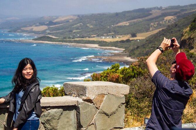 Full-Day Great Ocean Road and 12 Apostles Sunset Tour from Melbourne - Loch Ard Gorge and the Shipwreck Coast