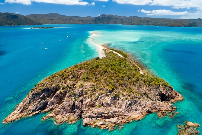 Full-Day Whitsunday Sail and Snorkel Adventure with Lunch - Who should book this day?