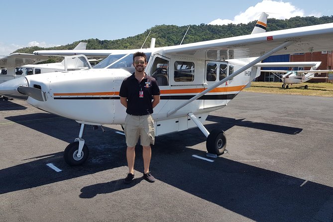 Great Barrier Reef 40 Minute Scenic Flight from Cairns - Reef Hopper - What the pilot commentary adds