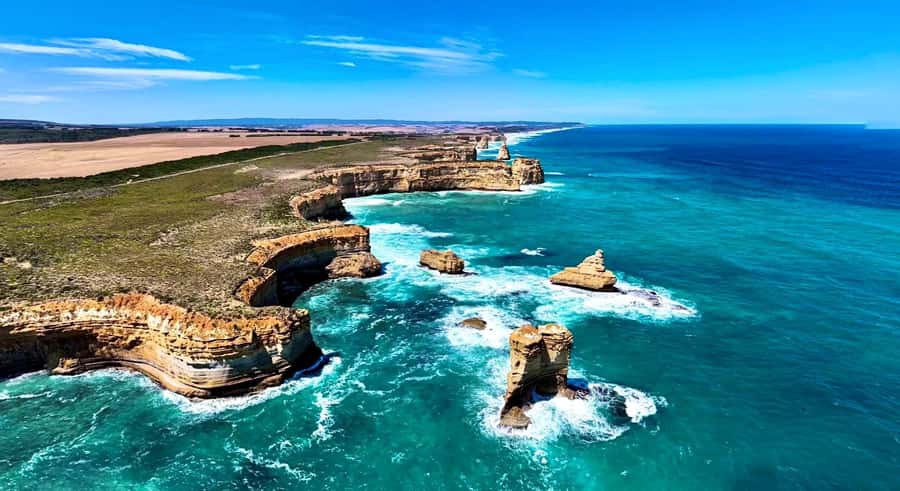 Great Ocean Road 12 Apostles London Bridge Koala Kangaroo - London Arch adds a worthwhile extra stop