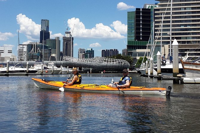 Highlights of Melbourne Cruise - Commentary and the changing story of Melbourne