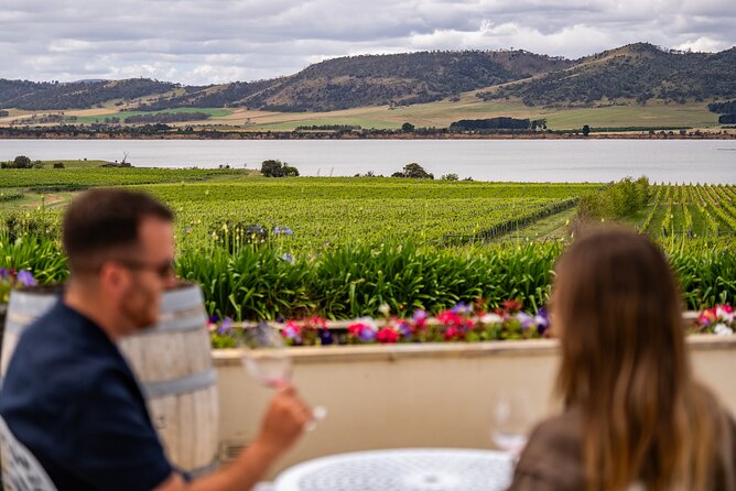 Hobart Half Day Wine and Food Tour - Wine, cheese, and chocolate without a full lunch