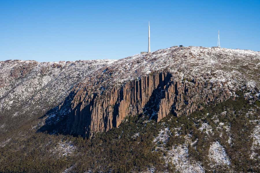 Hobart: Kunanyi/Mt Wellington Hop-on Hop-off Bus Pass - The climb to 1270 metres