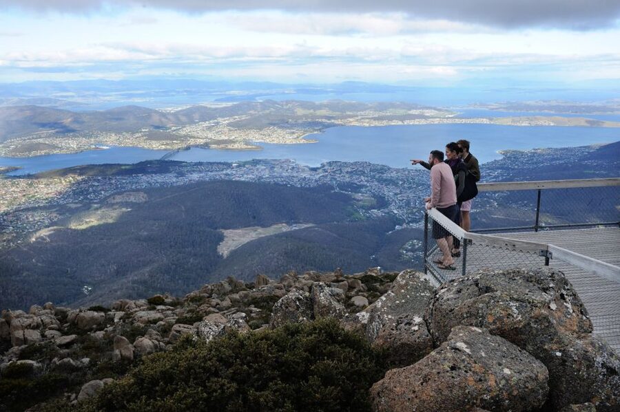 Hobart: Kunanyi/Mt Wellington Hop-on Hop-off Bus Pass - What the $35 price buys you