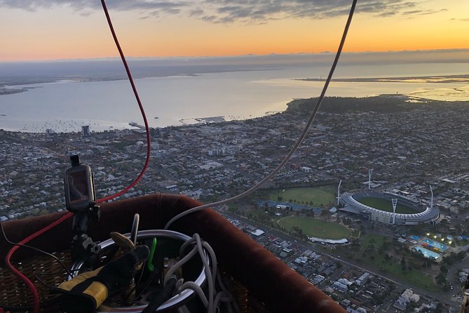 Hot Air Balloon Flights Geelong (The Great Ocean) + Breakfast - Key points at a glance