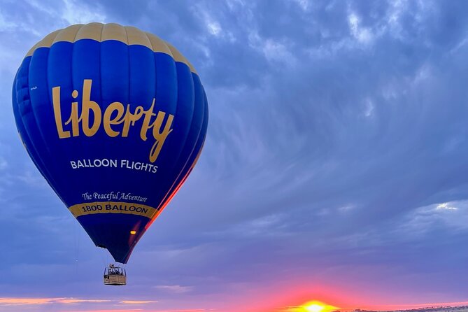 Hot Air Balloon Flights Geelong (The Great Ocean) + Breakfast - A quiet sunrise over Geelong