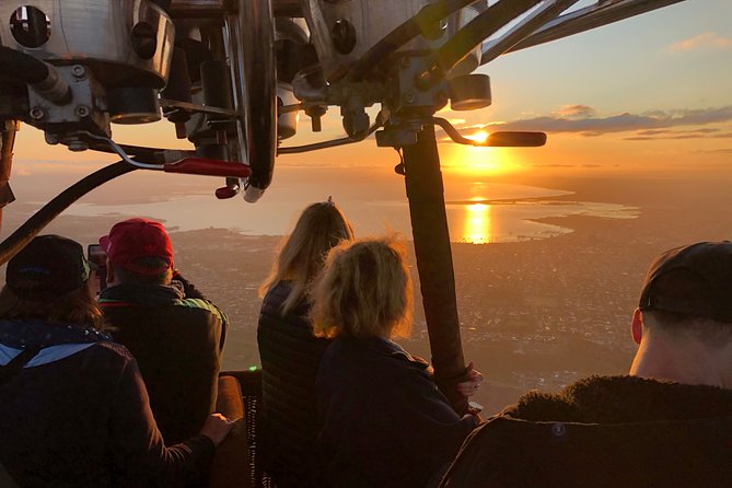 Hot Air Balloon Flights Geelong (The Great Ocean) + Breakfast - Breakfast at Rydges after landing