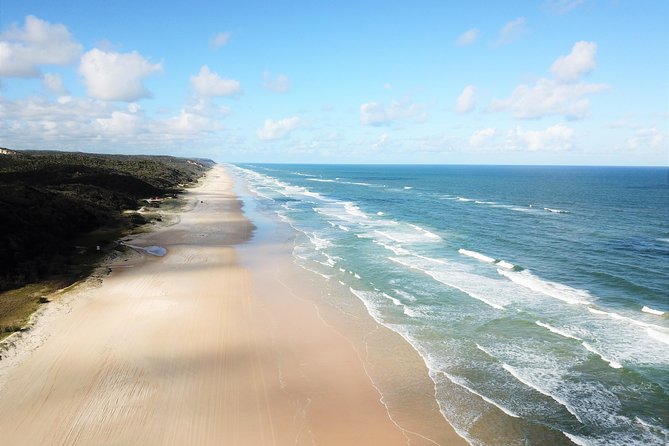 K'gari (Fraser Island) All Inclusive Day Tour - Lunch, commentary, and the long ride