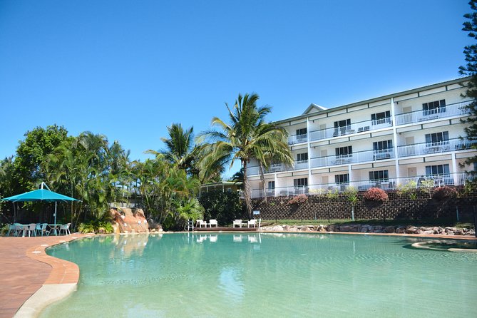 K'gari (Fraser Island) Explorer 2-Day Tour - Guides, comfort, and practical details