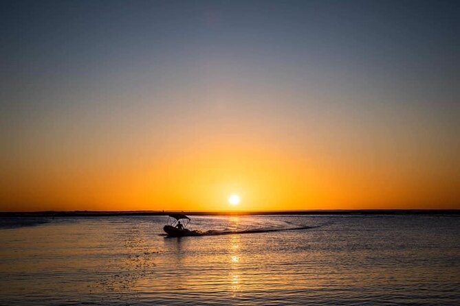 Kalbarri Sunset Coastal Cliff Cruise - The value of $35 for 90 minutes