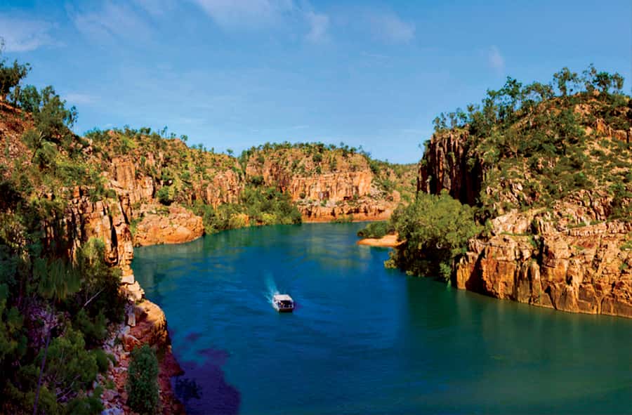 Katherine Gorge & Edith Falls Full-Day Tour from Darwin - Adelaide River War Cemetery: a quiet first stop