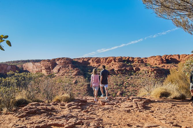 Kings Canyon Day Trip from Ayers Rock (Uluru) - Lunch and the afternoon stop at Kings Canyon Resort