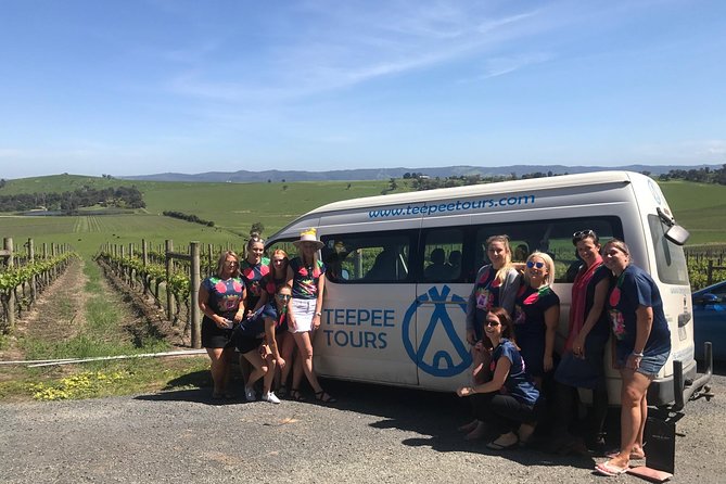 Laid back, Yarra Valley Wine Tour: Wine, Cider, Gin, Beer + Choc - Choosing your lunch at St Huberts or Domaine Chandon