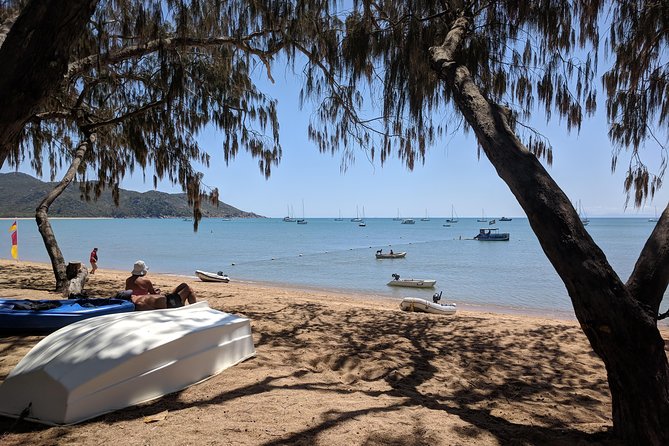 Magnetic Island Tour: Maggie Comprehensive - The road to Horseshoe Bay brings the big views