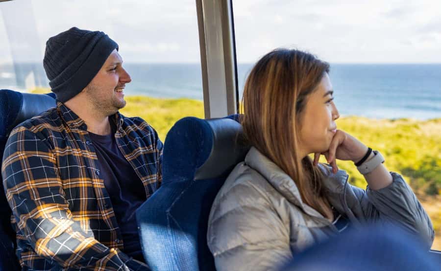 Melbourne: 12 Apostles Sunset Tour - Less Crowds - Guides, stories, and the 16-language audio option