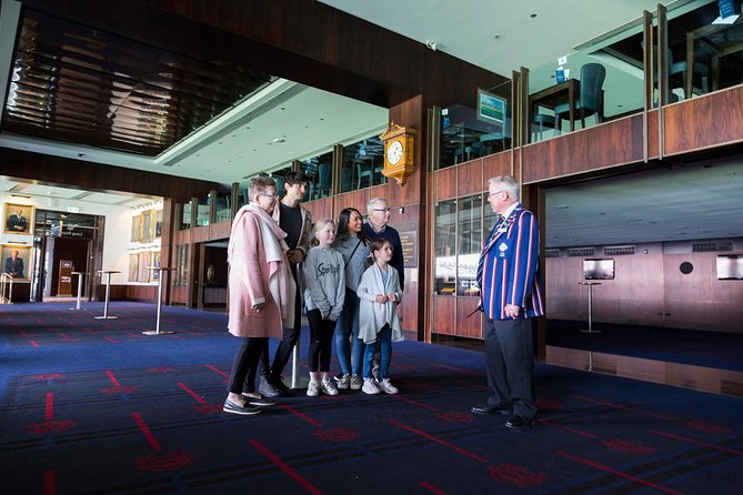 Melbourne Cricket Ground (MCG) Tour - The MCC Long Room shows the club side of the MCG