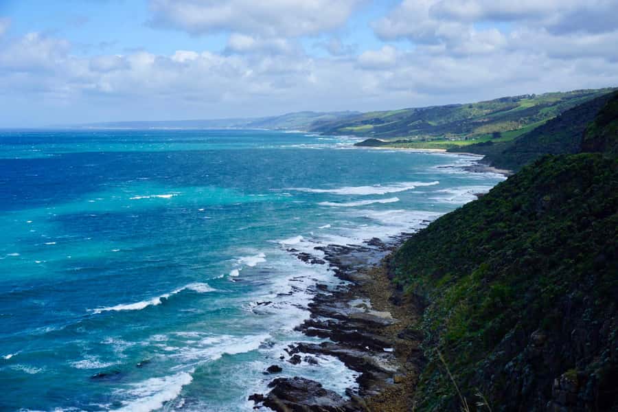 Melbourne: Great Ocean Road Extended–Top Stops&London Bridge - A quick start at the Chocolaterie