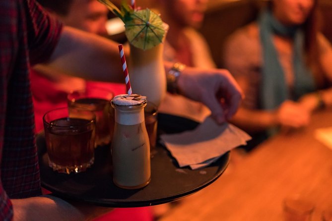 Melbourne's Living Laneway Scene: Local Bars and Their Stories - Practical details that can shape your night