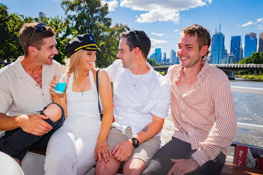 Melbourne: Yarra River Sightseeing Cruise - What the commentary adds to the ride