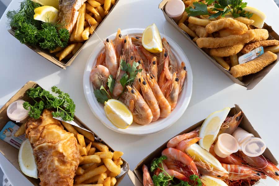Mooloolaba: Seafood Lunch Cruise - Meeting the boat at The Wharf
