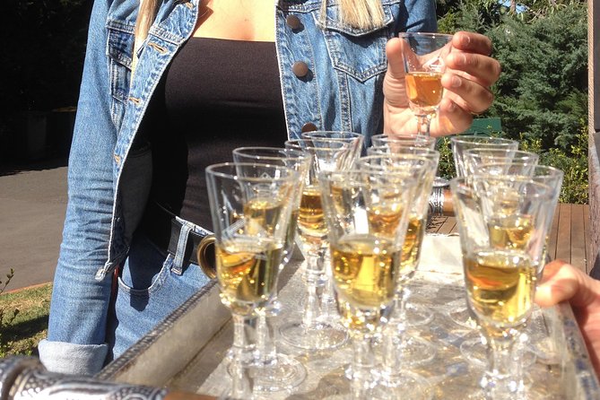 Mount Tamborine Wine Tasting Tour from Brisbane or the Gold Coast - Lunch at a winery, plus changing food quality