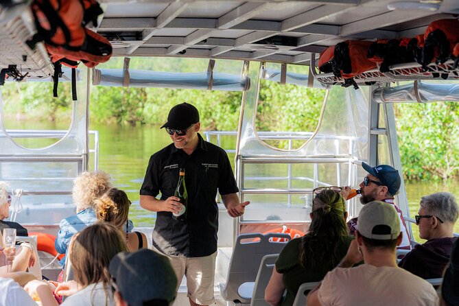Serenity Cruise to Australia's Everglades - Why the Noosa Everglades look so different