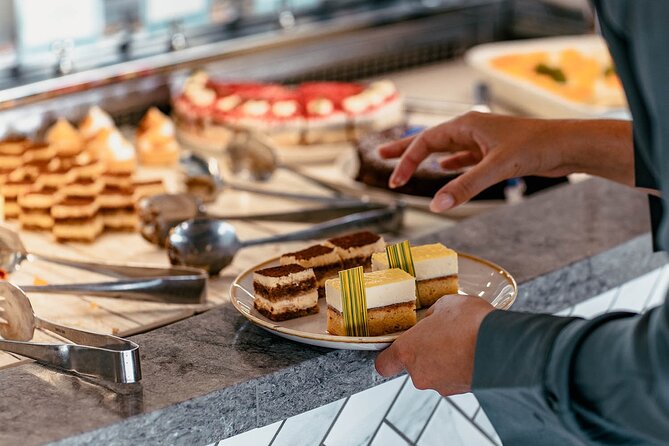 Skyfeast Dining Experience at Sydney Tower - Timing, weather, and practical details