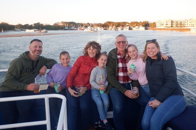 Surfers Paradise: Sightseeing Sunset River Cruise - Snacks included, drinks extra