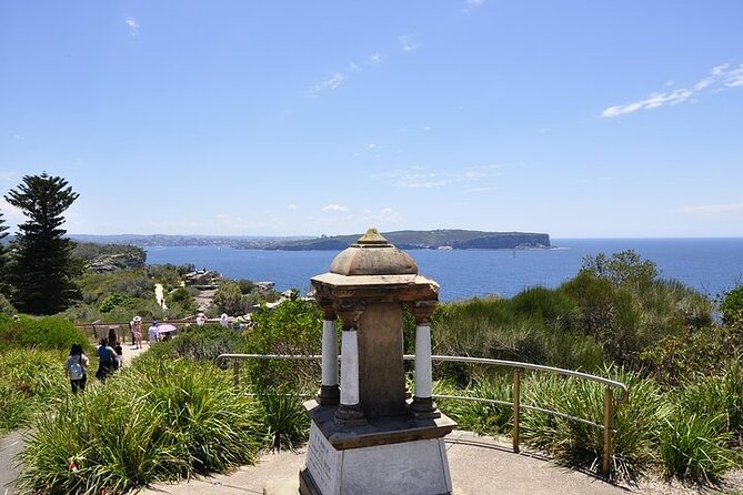 Sydney Guided Sightseeing Bus Tour - The Gap gives you Sydney’s wild edge