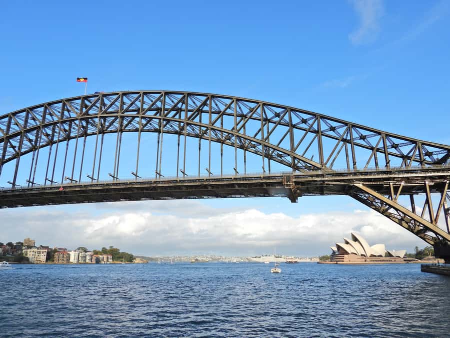Sydney: Harbour Cruise with Buffet Lunch - Commentary from Ron, Ellen, and the onboard team