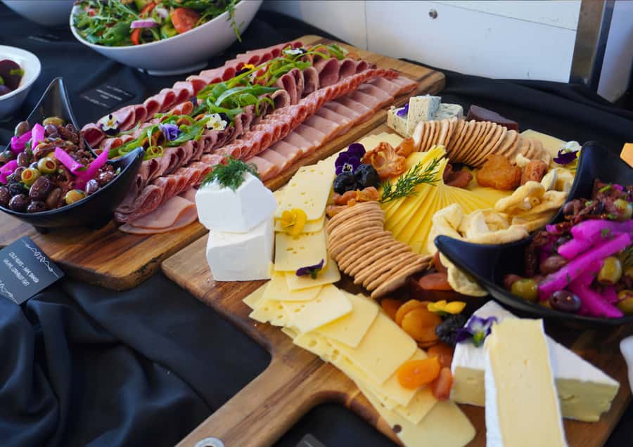 Sydney: Harbour Cruise with Buffet Lunch - Finding the boat at Circular Quay