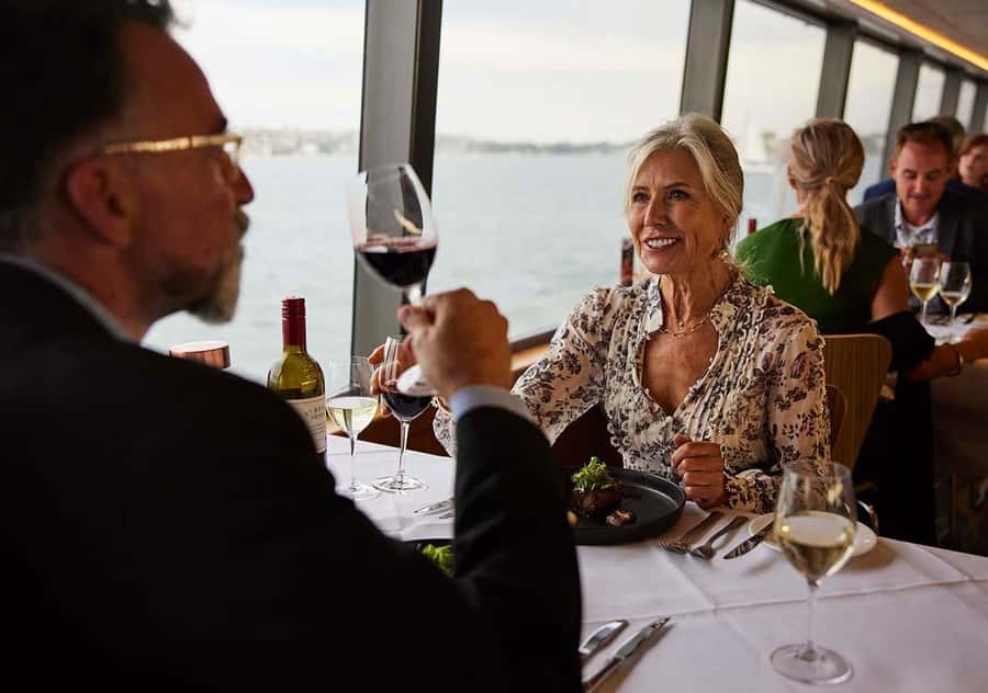 Sydney: Harbour Dinner Cruise with 3, 4 or 6-Course Menu - Should you book this Sydney dinner cruise?