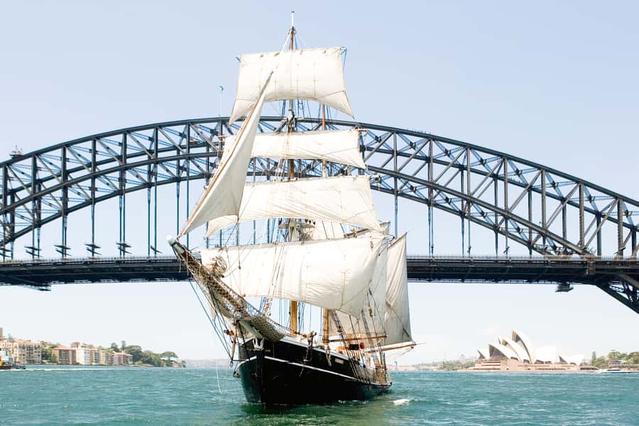 Sydney Harbour: Tall Ship Afternoon Cruise - Setting sail with the crew