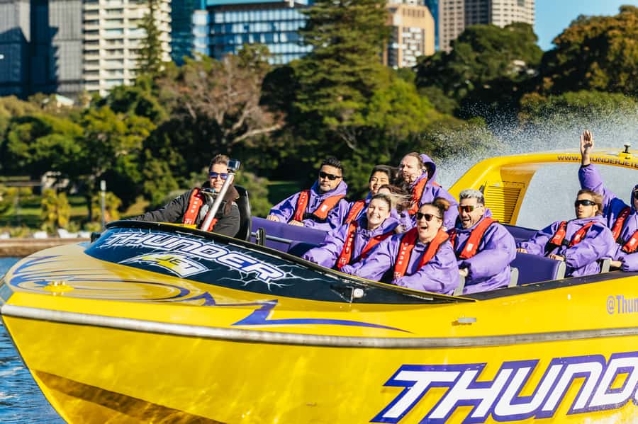 Sydney Harbour: Thunder Thrill Jet Boat Ride - The best sights arrive at speed