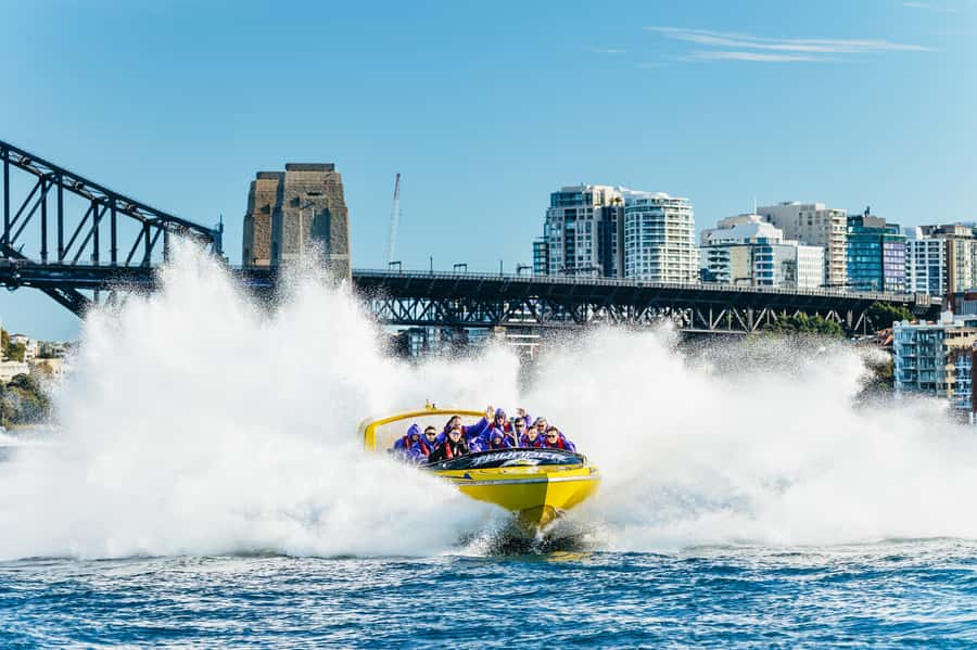 Sydney Harbour: Thunder Thrill Jet Boat Ride - From gentle turns to 360-degree spins