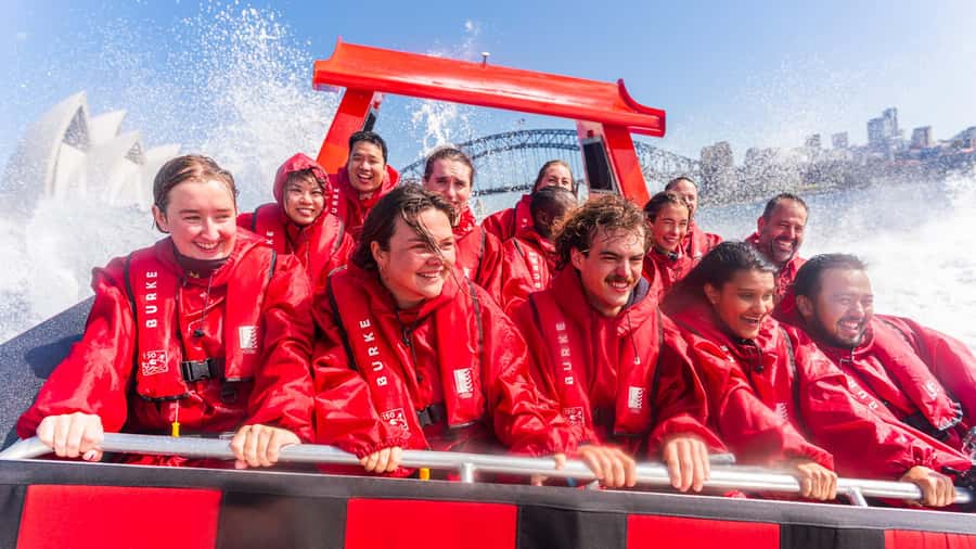 Sydney: Jet Boat Adventure Ride from Circular Quay - Who will enjoy this ride most