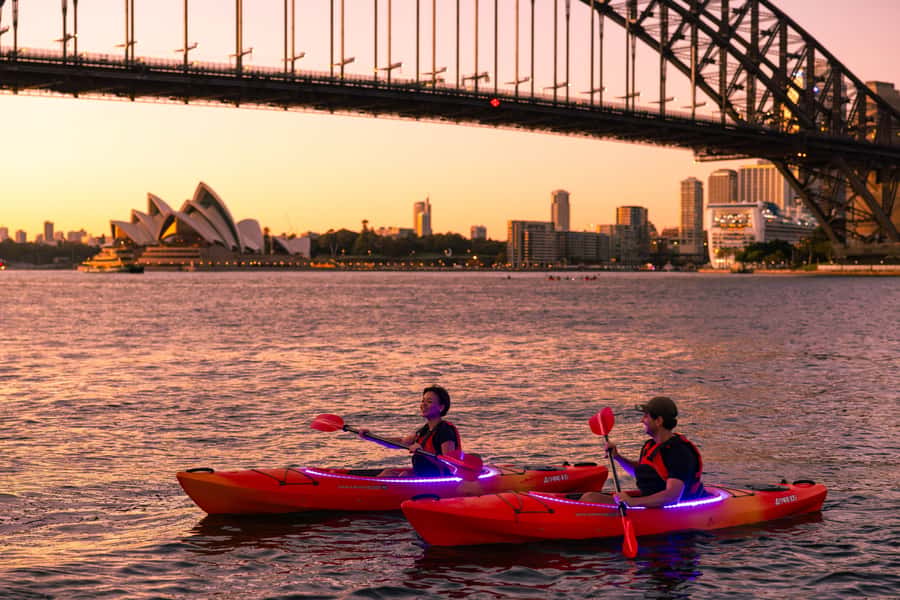 Sydney: Sunrise Kayak, Opera House & Under Harbour Bridge - Why sunrise is the right time for Sydney Harbour