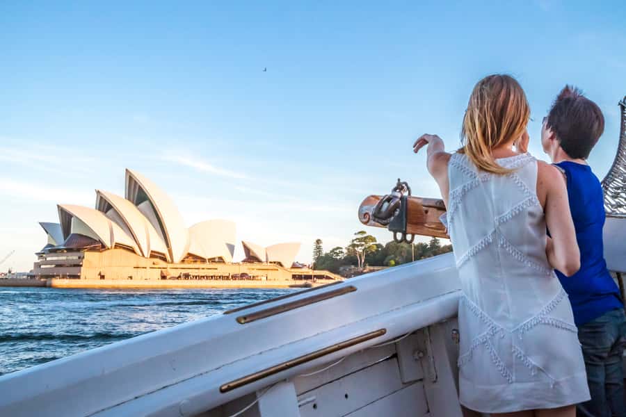 Sydney: Tall Ship Harbour Twilight Dinner Cruise - Meeting at Campbell’s Cove