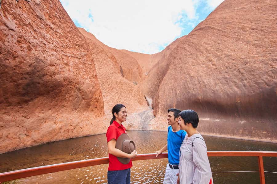Uluru: Sacred Sites & Sunset Tour with Wine & Cheeseboard - Key points at a glance