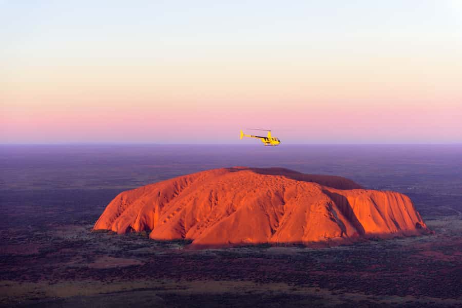 Yulara: Uluru & Kata Tjuta 25-Minute Helicopter Experience - Seeing Uluru and Kata Tjuta in one short flight