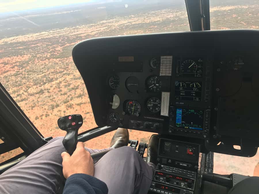 Yulara: Uluru & Kata Tjuta 25-Minute Helicopter Experience - A flight designed for photos and fair views