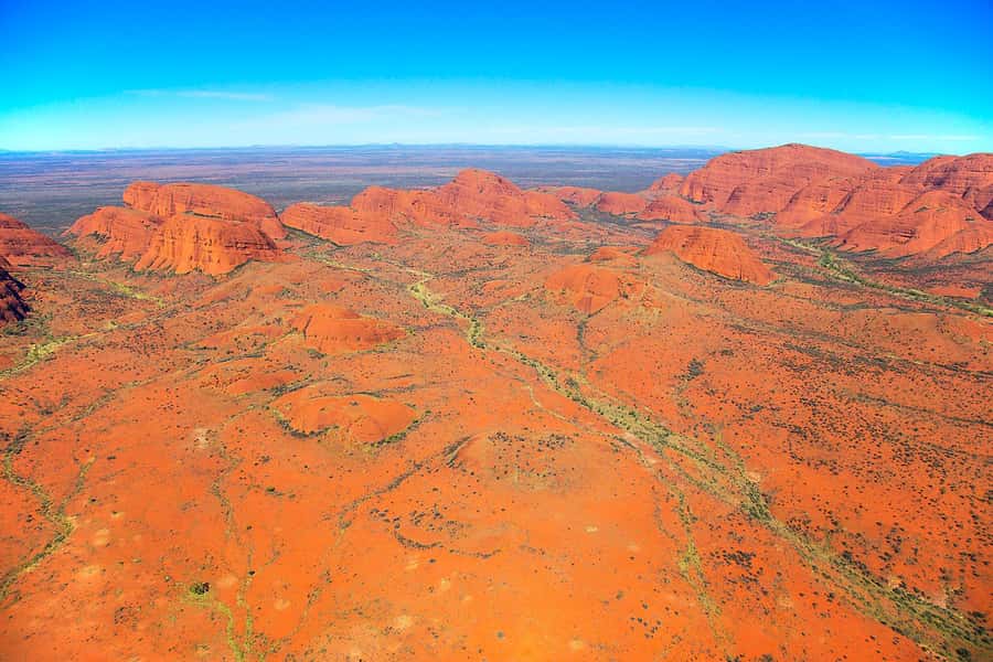 Yulara: Uluru & Kata Tjuta 25-Minute Helicopter Experience - From your Yulara hotel to the helipad
