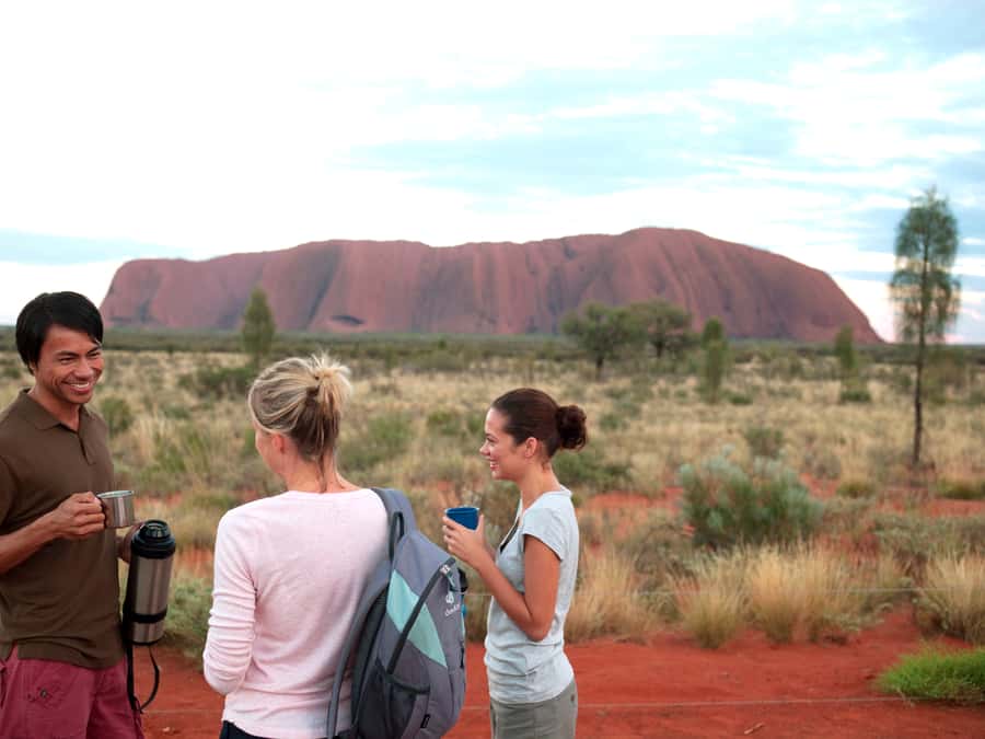 Yulara: Uluru Sunrise and Kata Tjuta Day Trip by Bus - Timing, flights, and planning your day
